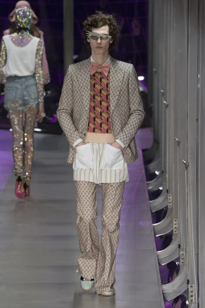 Look 87